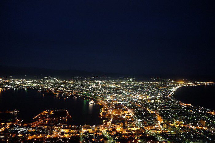 800px-Cityscape_of_Hakodate_City,_Hokkaido,_2016