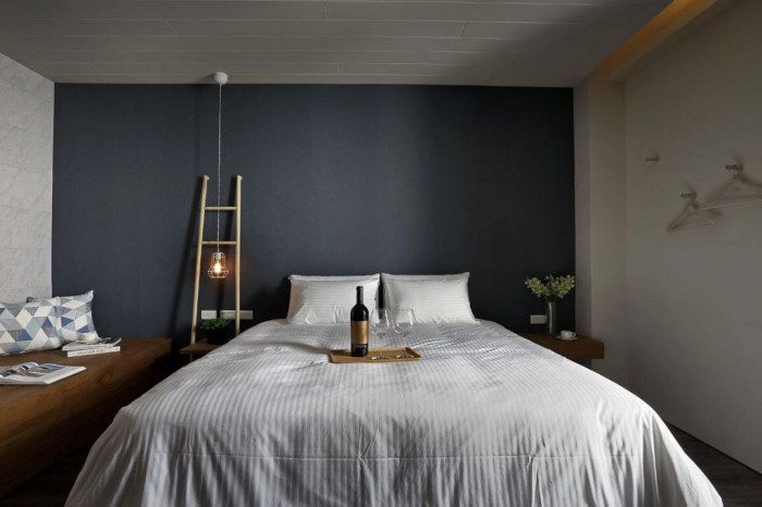 日月潭藍天水灣民宿